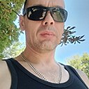 Валерий, 44 года