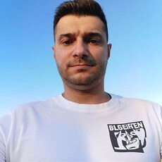 Фотография мужчины Евгений, 35 лет из г. Новый Уренгой