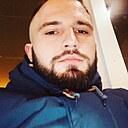 Виктор, 19 лет