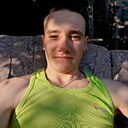 Юрий, 22 года