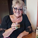 Eлена, 64 года
