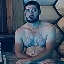 M F, 30 лет