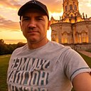 Макс, 34 года