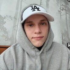 Фотография мужчины Толя, 24 года из г. Петропавловск-Камчатский