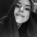 Полина, 22 года