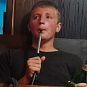 Артём, 21 год