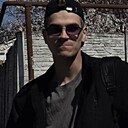 Максим, 22 года