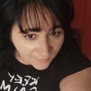 Есть, 42 года
