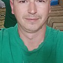 Макс, 32 года