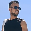 Валид Хусейн, 38 лет