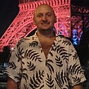 Виктор, 25 лет
