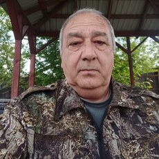 Фотография мужчины Пирали, 61 год из г. Брянск