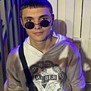 Valik, 18 лет