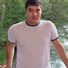 Фотография мужчины Diyorbek, 28 лет из г. Жуковский