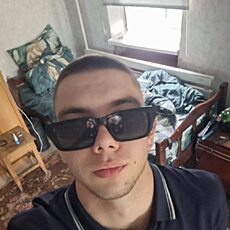 Фотография мужчины Даниил, 18 лет из г. Зерноград