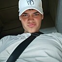 Арсений, 18 лет
