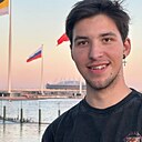 Максим, 22 года