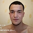 Холост, 22 года