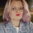 Полина, 21 года