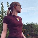 Карина, 18 лет