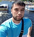 Aziz, 44 года