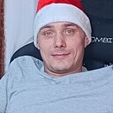 Ден, 42 года
