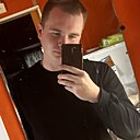 Максим, 23 года