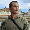 Денис, 23 года