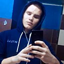Максим, 22 года