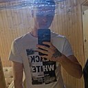 Денис, 23 года