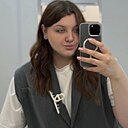 Полина, 22 года