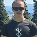 Олег, 18 лет