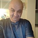 Сани, 51 год