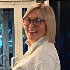 Фотография девушки Елена, 41 год из г. Санкт-Петербург