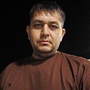 Уткирбек, 43 года