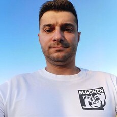 Фотография мужчины Евгений, 35 лет из г. Новый Уренгой