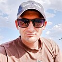 Юрий, 32 года