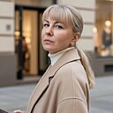 Any, 39 лет