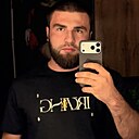Амир, 24 года