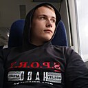 Олег, 22 года