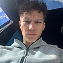 Adil, 21 год