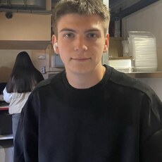 Фотография мужчины Maksim, 19 лет из г. Усинск