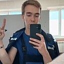 Арсений, 18 лет