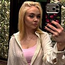 Карина, 24 года