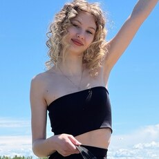 Фотография девушки Александра, 20 лет из г. Комсомольск-на-Амуре