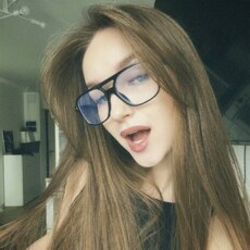 Мила, 18 из г. Москва.