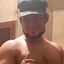 Али, 32 года
