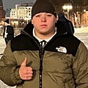 Артем, 22 года