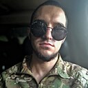 Артем, 25 лет