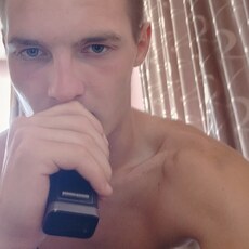 Фотография мужчины Дмитрий, 18 лет из г. Шушенское